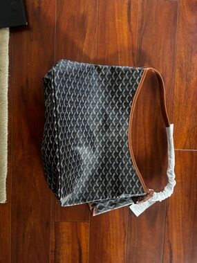 Signature Pattern Brown Leather-Trim Shoulder Bag